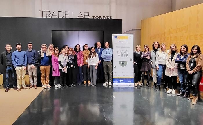 El grupo operativo del proyecto REBO2VINO se reúne en la bodega de Familia Torres para compartir los avances técnicos de la segunda fase de ejecución