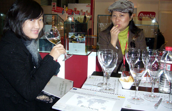 D.O. Rías Baixas acude a Food & Hotel China 2011