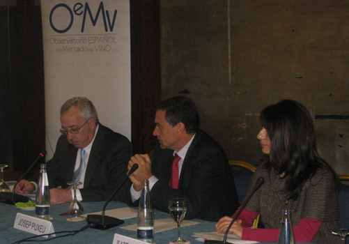 El Observatorio Español del Mercado del Vino (OeMv) ha presentado el estudio 'Modelos de Distribución del Vino en España'