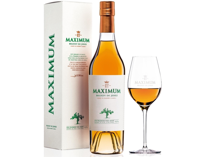MAXIMUM, el primer brandy 100 con uva palomino fino de las viñas en