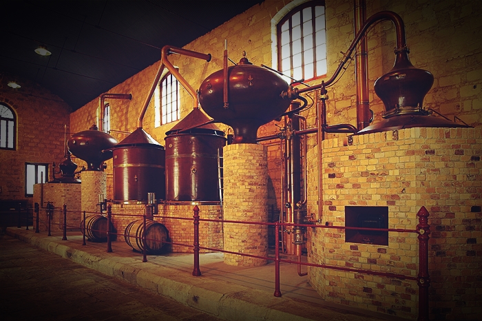 Destilería tradicional de Brandy de Jerez