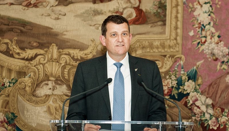 Dr. John Barker toma las riendas de la OIV en su Centenario”