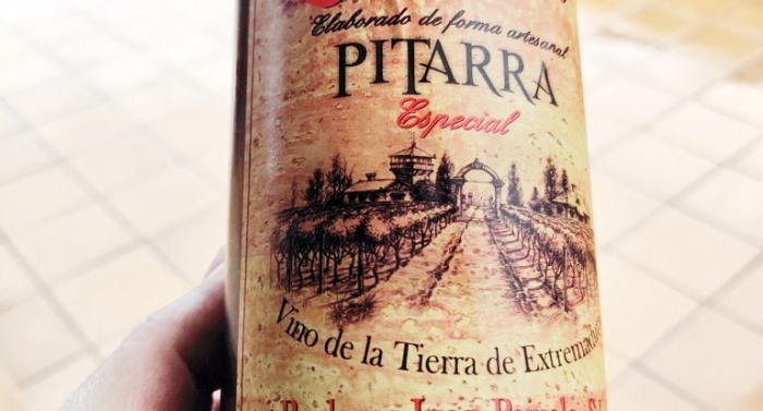 Botella de Vino de Pitarra IGP Vino de Extremadura