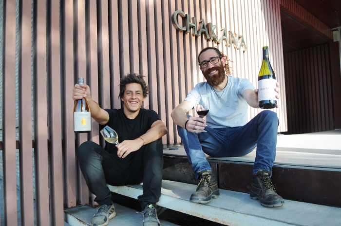 Leonardo Devia (enología) y Facundo Bonamaizón (agronomía) 
