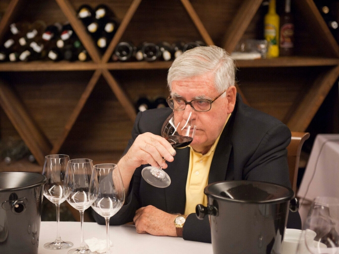 Víctor de la Serna, uno de los grandes divulgadores del vino español.