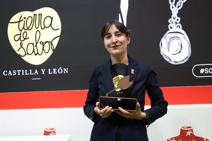 Marta Cortizas elegida Mejor Sumiller de España 2025 en el Campeonato Tierra de Sabor