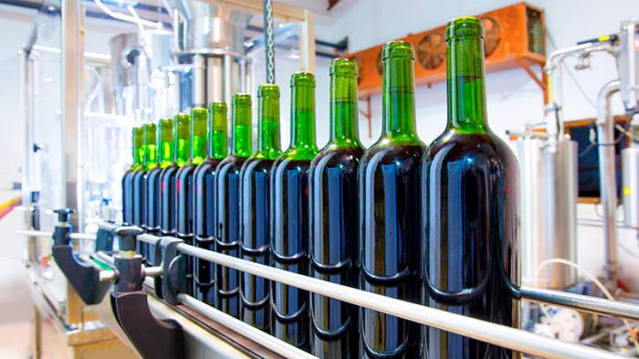 La producción de vino en España crece un 9,7% mientras caen el consumo interno y las exportaciones