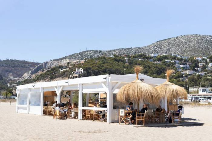 La Xancla reabre en Les Botigues de Sitges con su propuesta de cocina mediterránea y ambiente junto al mar