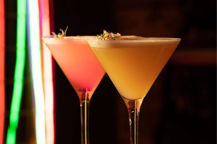 Okio lanza dos cócteles de edición limitada para celebrar la primavera en Madrid y Barcelona