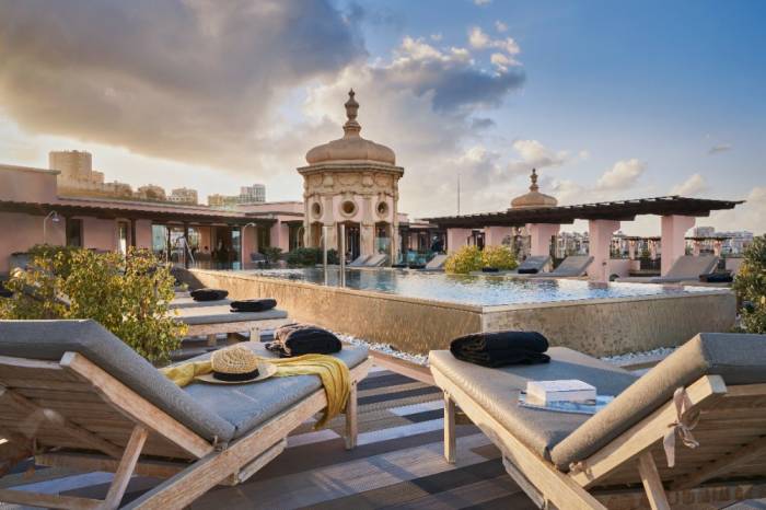 Barceló Hotel Group propone escapadas únicas en Semana Santa a Gran Canaria, Menorca y Madeira