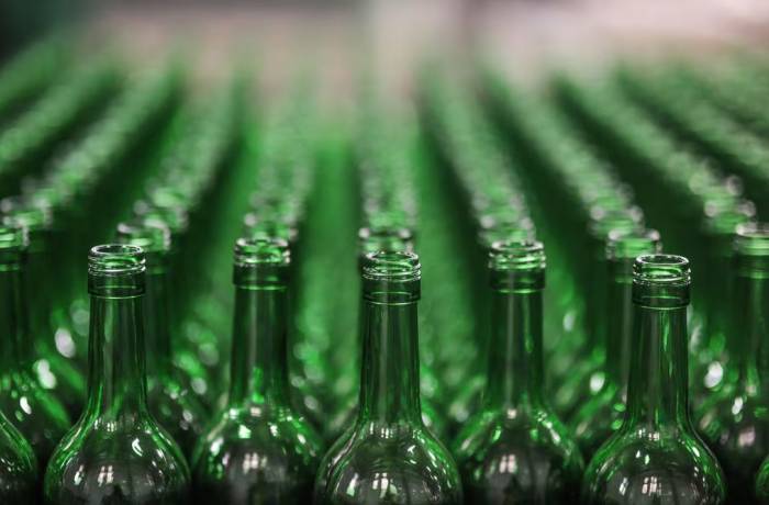 España supera los objetivos europeos de reciclaje de vidrio con una tasa del 71,1% en 2024