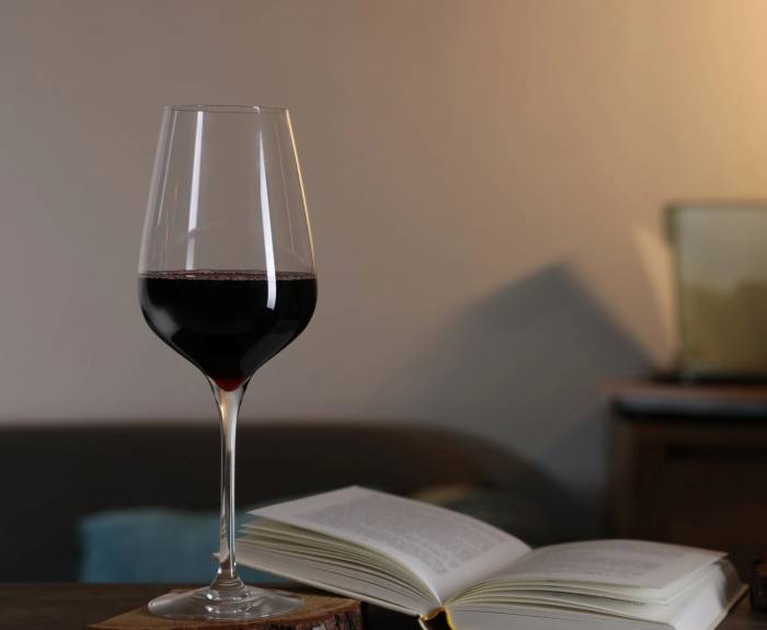 oiv announces 2025 awards honoring excellence in global vine and wine literature