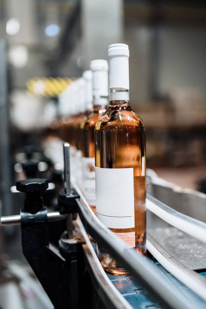 Las exportaciones españolas de vino caen un 1 por ciento en valor y un 1,8 por ciento en volumen