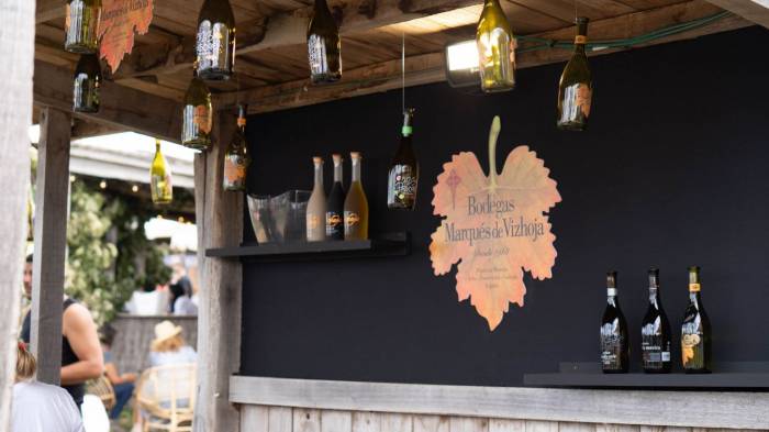 Bodegas Marqués de Vizhoja refuerza su apoyo al Festival de la Luz en Boimorto