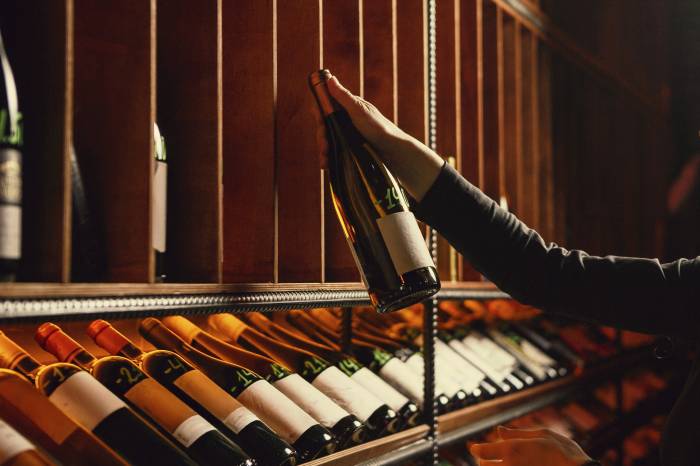 Global wine market faces challenges as tax policies shape prices and trade