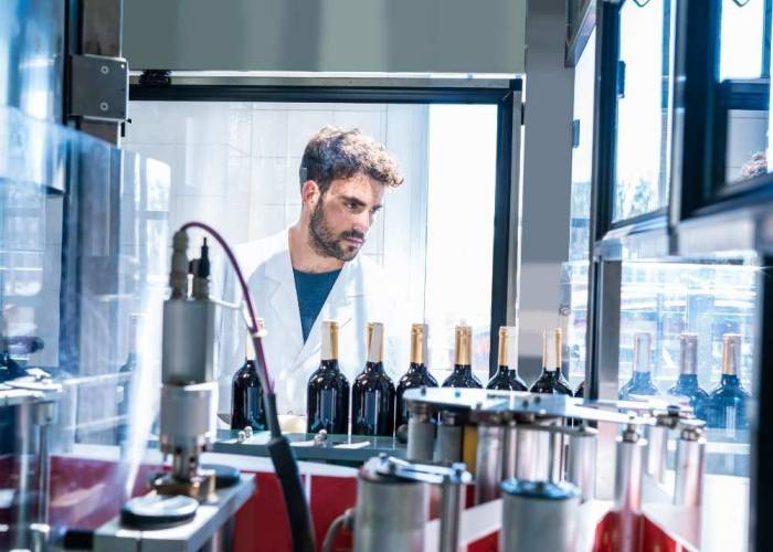 Alcohol content on US wine labels often varies within legal limits