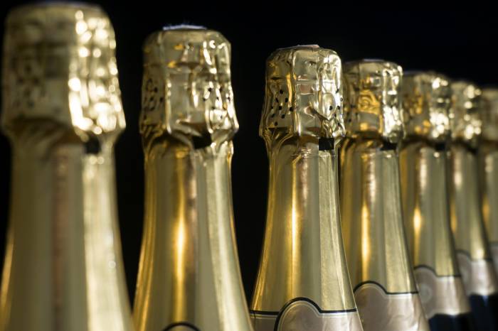 Champagne Prices Drop 12 Percent Globally as Sales Slide and Inventories Reach Five-Year High