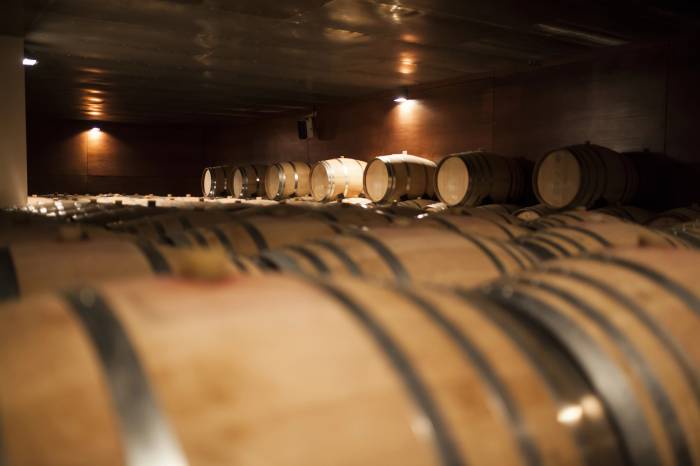 Case of Fine Wine Soars from $400 to $50,000 as Investors Seek Alternative Assets