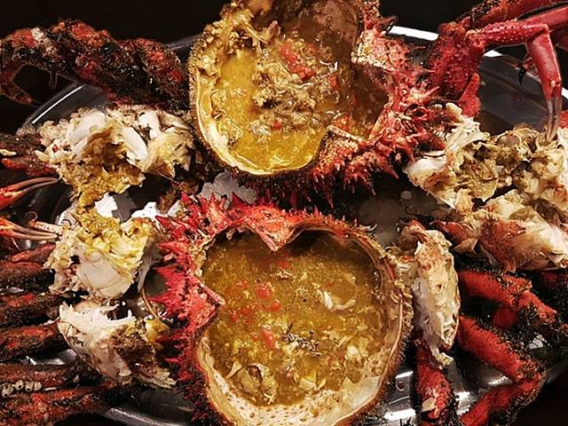 La centolla gallega recupera protagonismo en Navidad y lidera los menús festivos de 2023