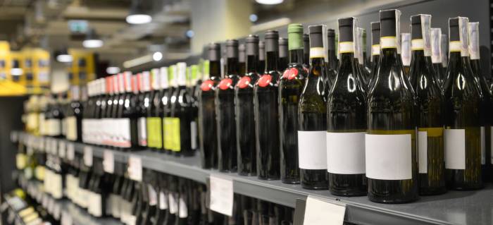Italian Wine Exports to U.S. Plunge by €110 Million as Tariffs Drive Up Retail Prices