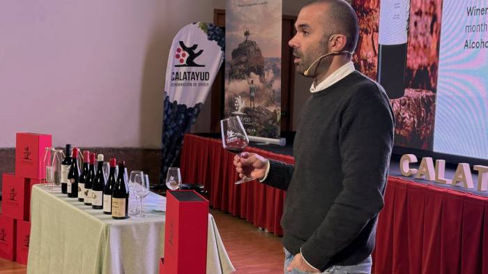 Calatayud exhibe ante expertos internacionales la evolución de sus garnachas y la singularidad de sus suelos de 500 millones de años