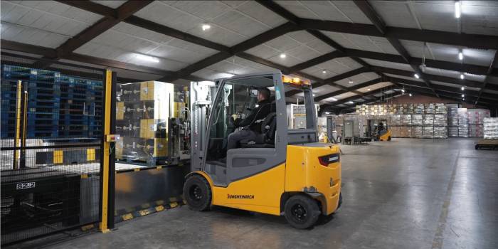 Raventós Codorníu reduce un 21% sus emisiones de CO² con carretillas de iones de litio