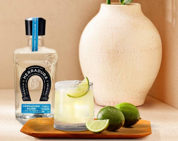 Tequila Herradura y El Jimador celebran el Mes del Cóctel Margarita