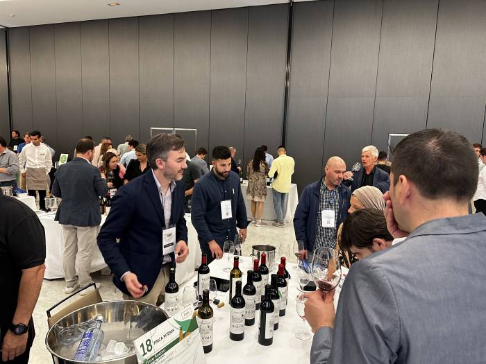 El Salón Selección Málaga reúne a bodegas españolas y francesas en un evento exclusivo