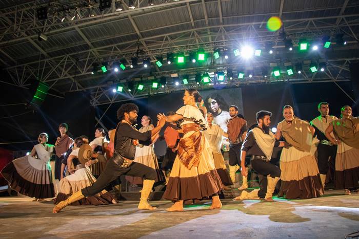 Tres Arroyos celebra la 56ª Fiesta Provincial del Trigo con cerveza local y música en vivo