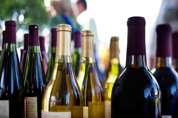 High-Alcohol Wines Gain Popularity Amid Decline in Overall US Wine Sales