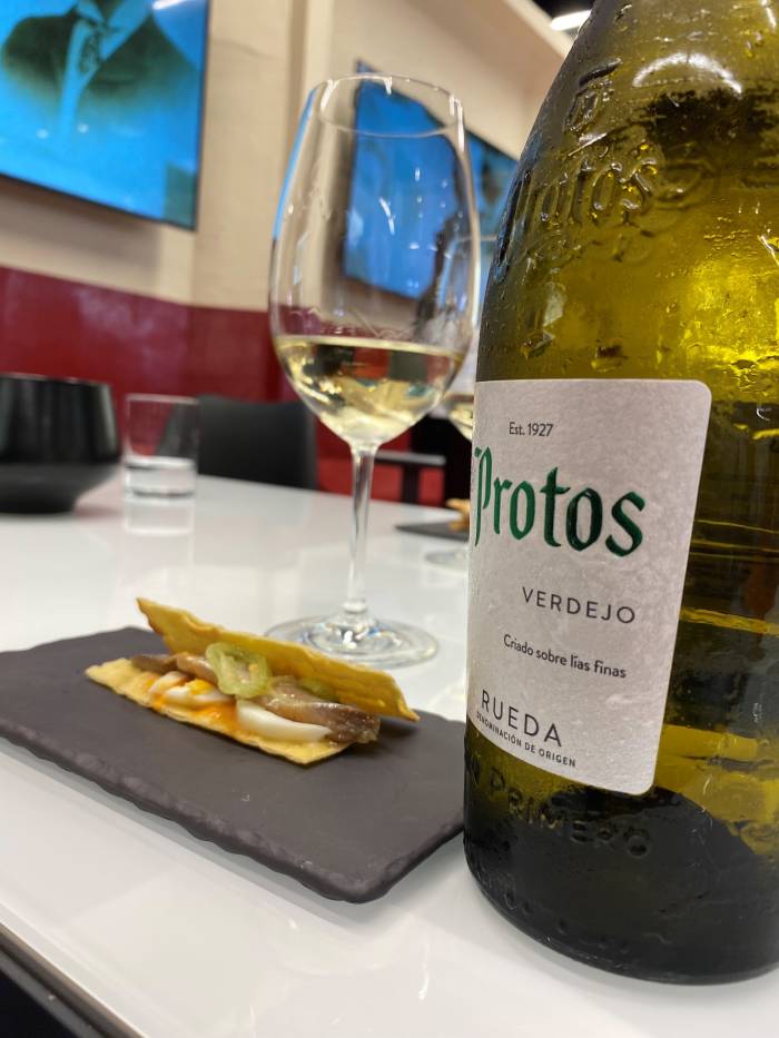 Bodegas Protos celebra San Valentín con un maridaje especial