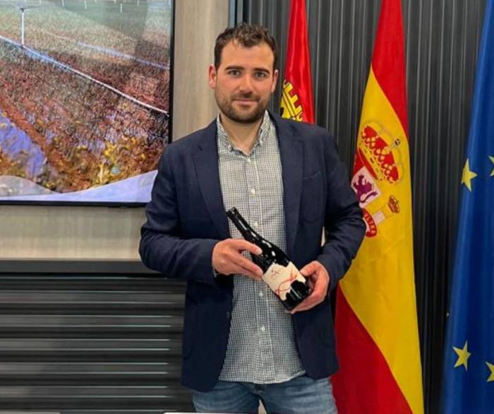 Adolfo Cano renueva la presidencia de la Denominación de Origen Almansa hasta 2029