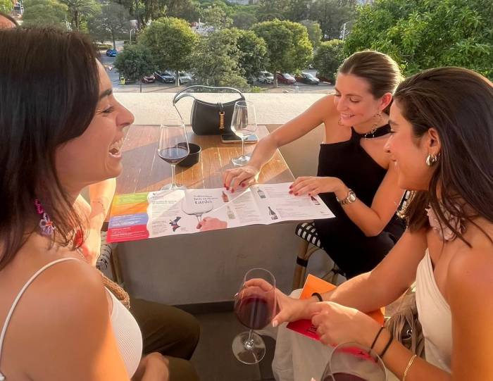 El ciclo TarDeOs de la DO Valencia acerca el vino local a nuevos públicos en Veles e Vents