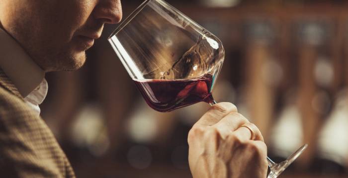 El laboratorio Excell desarrolla nuevos métodos para detectar defectos aromáticos en vinos y bebidas