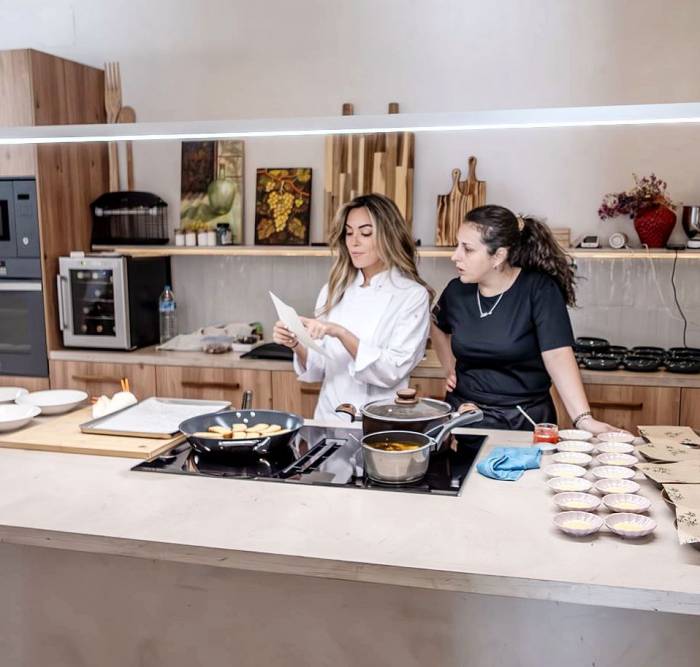 El Wine Up Tour celebra su 15 aniversario en Esencia by María Morales con maridaje de vinos y cocina de autor