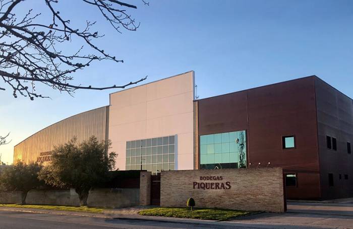 Bodegas Piqueras impulsa su internacionalización con su entrada en la plataforma digital Vivino