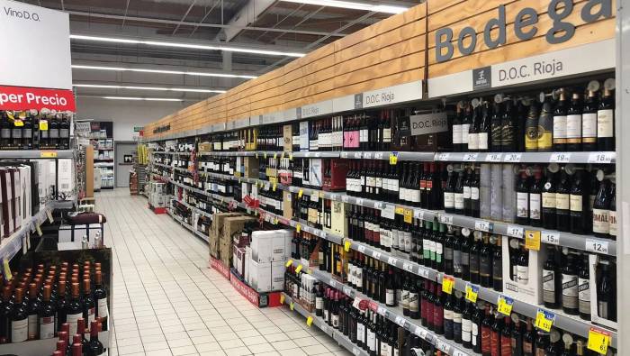 Carrefour prevé superar las 1.600 tiendas en España con más de 100 aperturas en 2025
