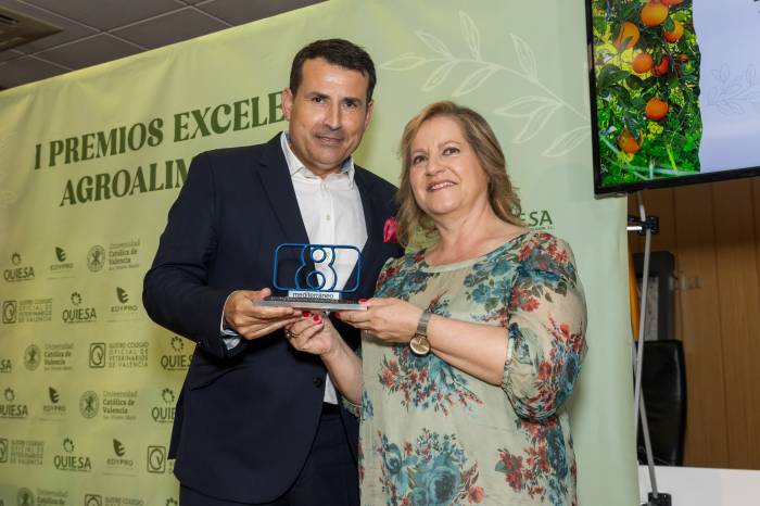 La bodega Hispano Suizas recibe el premio al mejor proyecto agro enológico y digital de la Comunidad Valenciana