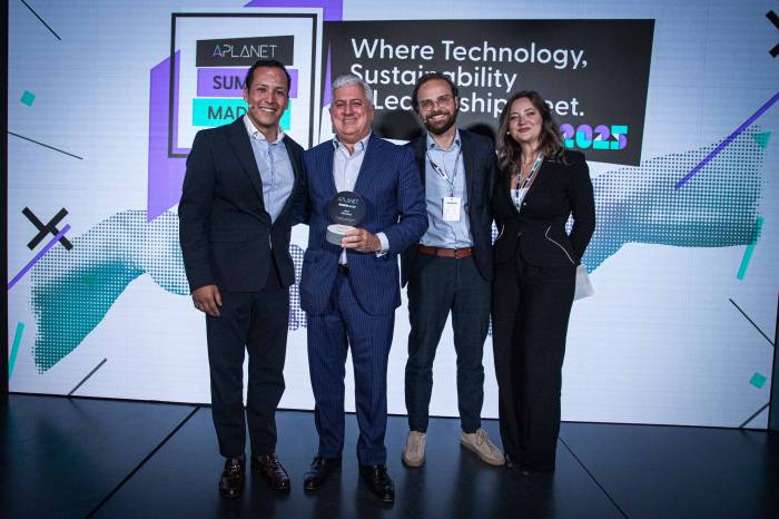 Abadía Retuerta recibe el premio a la mejor memoria de sostenibilidad en los APLANET Summit Madrid 2025