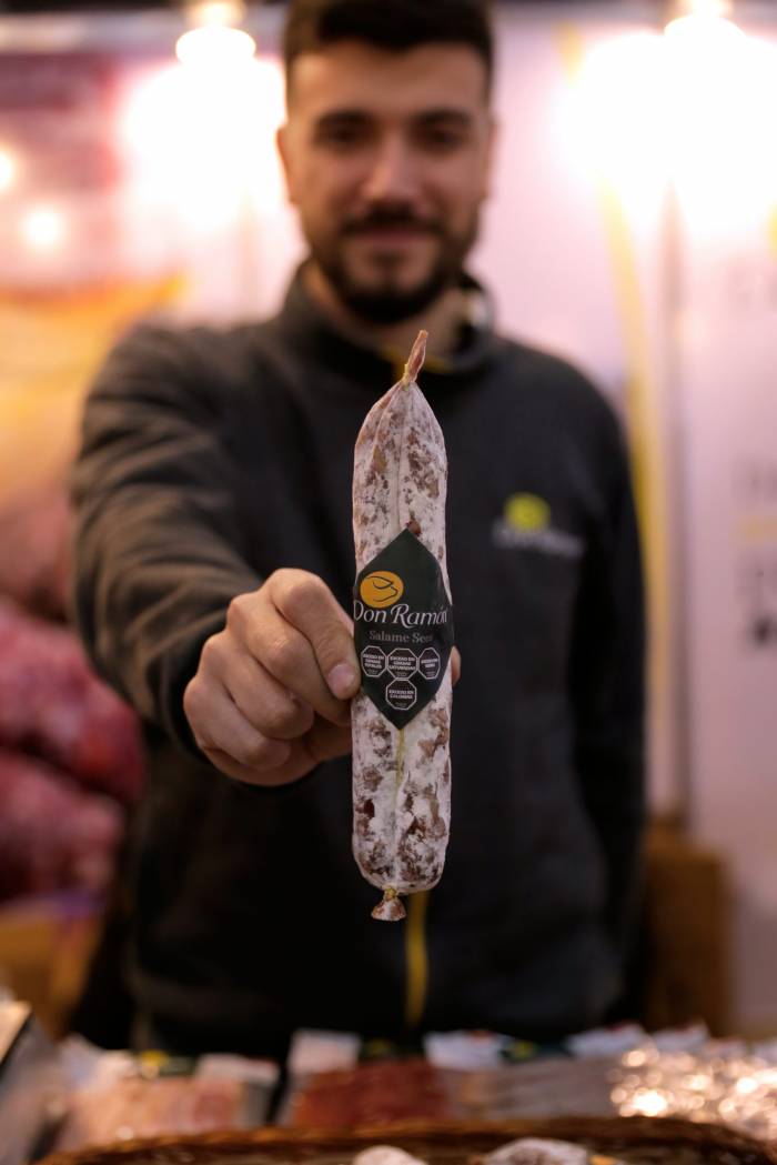 El duelo de salames cordobeses llega a la feria Caminos y Sabores en Buenos Aires