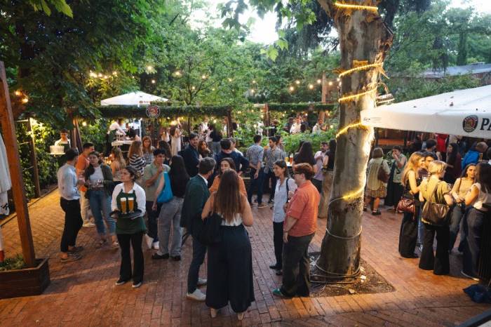 El Biergarten de Paulaner abre en Madrid para acercar la tradición cervecera bávara al centro de la ciudad