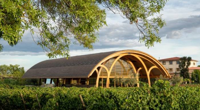 Legado Bodegas Faustino y Foster & Partners reciben un premio internacional por su innovador diseño sostenible en Rioja Alavesa