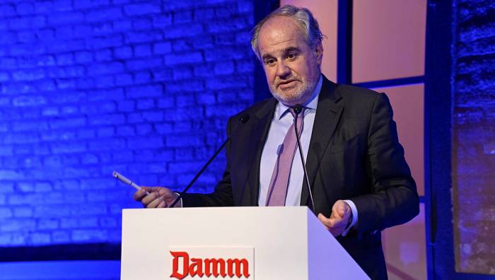 Damm eleva su beneficio un 35% en 2024 y supera los 2.000 millones de euros de facturación