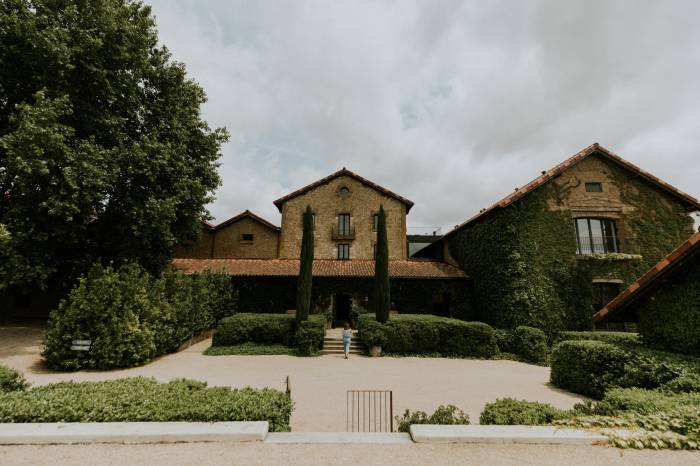 La Casa Cosme Palacio celebra tres años como referente de turismo enológico y bienestar en Rioja Alavesa