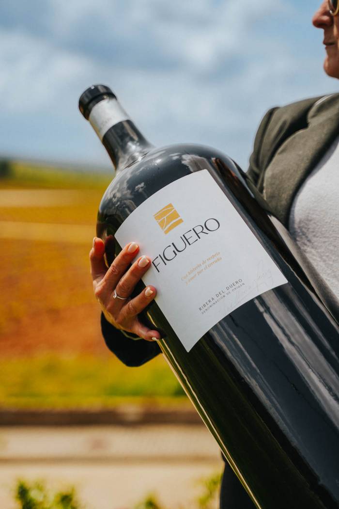 El Nabucodonosor, la botella gigante que convierte el vino en símbolo de celebración y unión