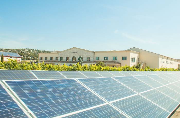 Bodegas Familiares Matarromera avanza hacia la autosuficiencia energética y la movilidad eléctrica en todas sus instalaciones