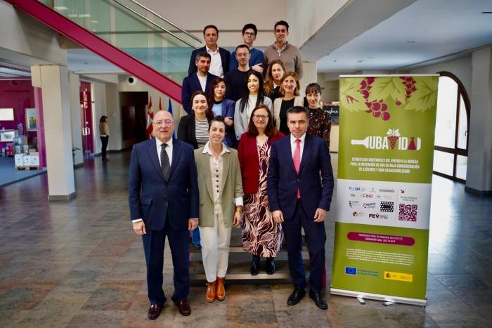 El Grupo Operativo UBAVIDA presenta avances en viticultura sostenible y vinos desalcoholizados