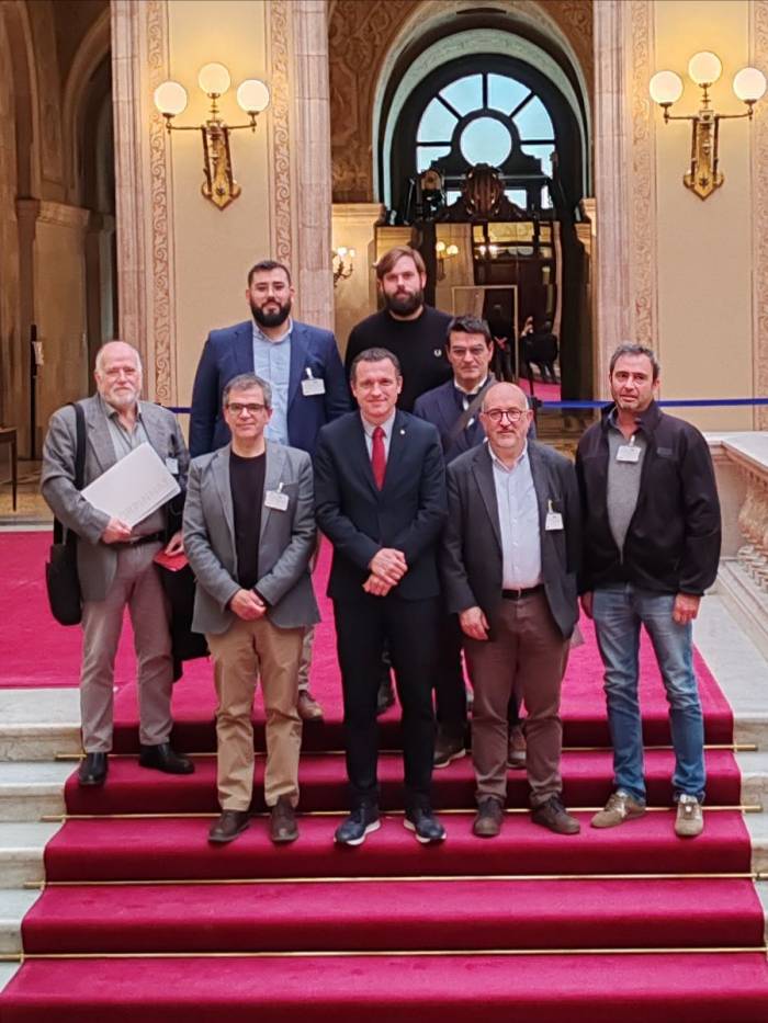 CORPINNAT y el Gobierno de Cataluña refuerzan colaboración en el sector vitivinícola