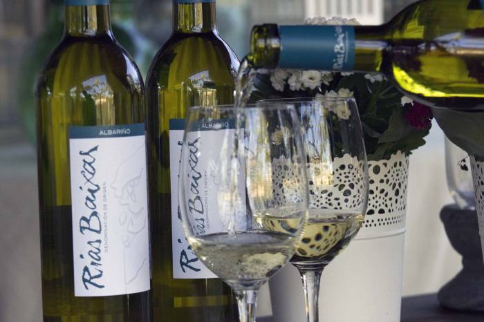 Rías Baixas enfrenta incertidumbre por amenazas arancelarias de Trump