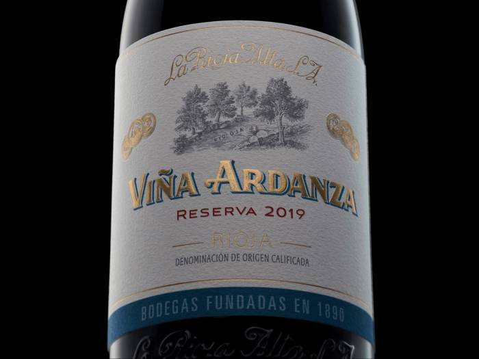 Viña Ardanza 2019 refuerza su prestigio internacional con 94 puntos Parker